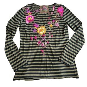 Johnny Was Size M Long Sleeve Embroidered‎ Love Top Olive Green Stripe Y2K Boho